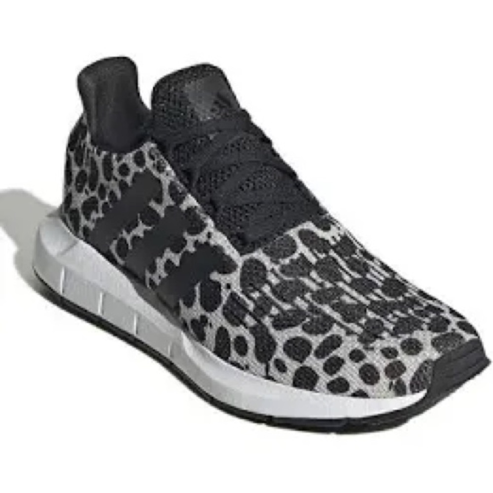 Adidas Swift Run Leopard 7
